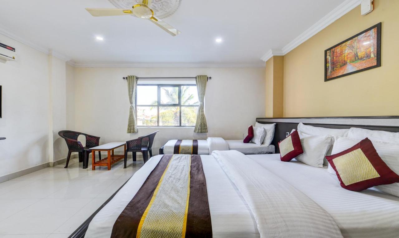 Madrasi Airport Hotel - Saibala Chennai Luaran gambar