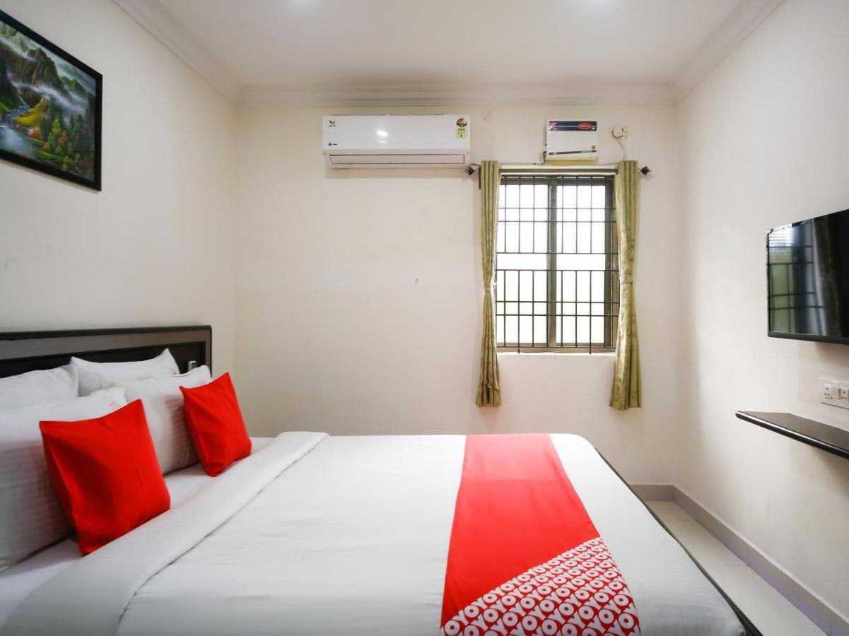 Madrasi Airport Hotel - Saibala Chennai Luaran gambar