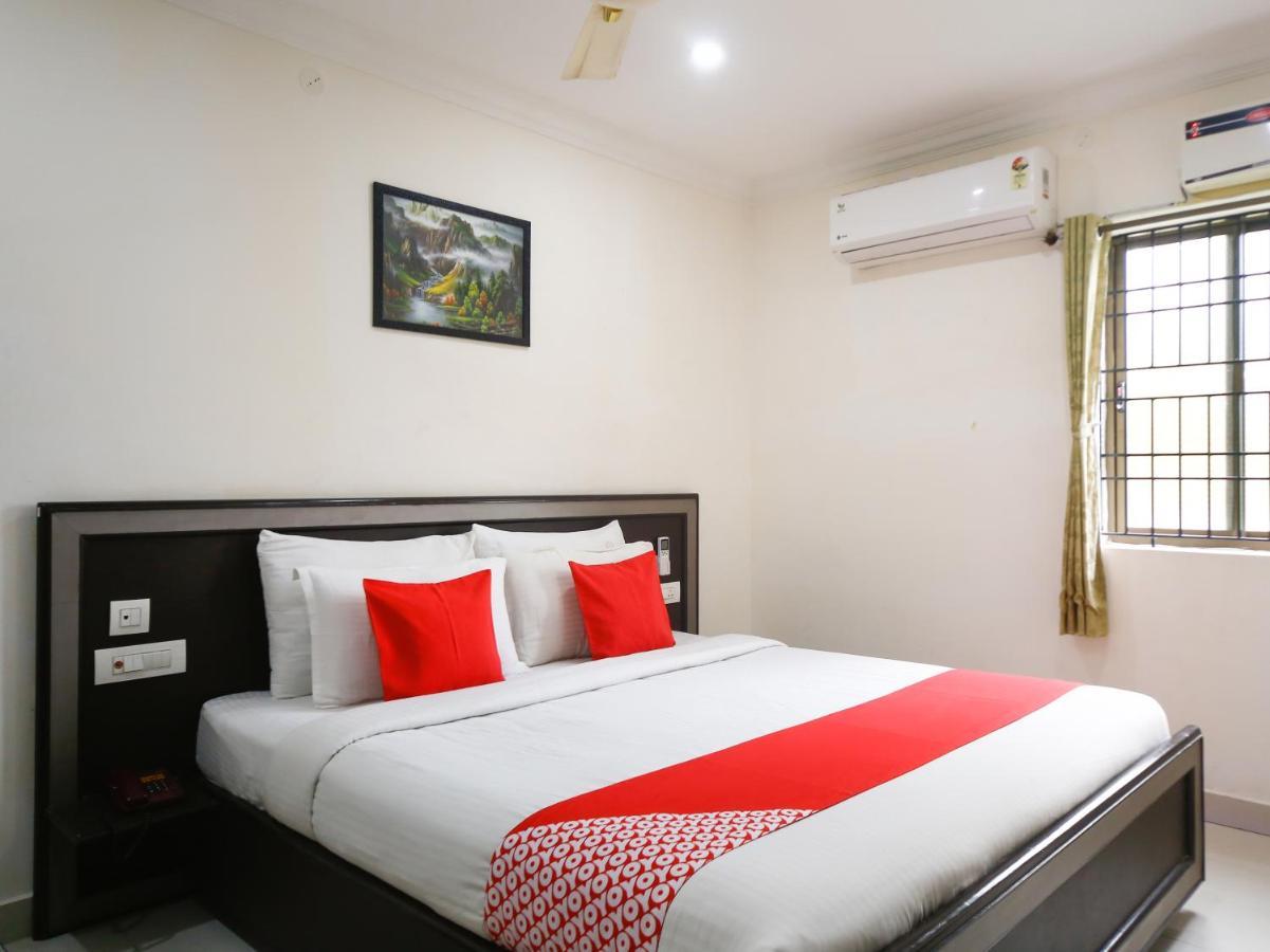 Madrasi Airport Hotel - Saibala Chennai Luaran gambar