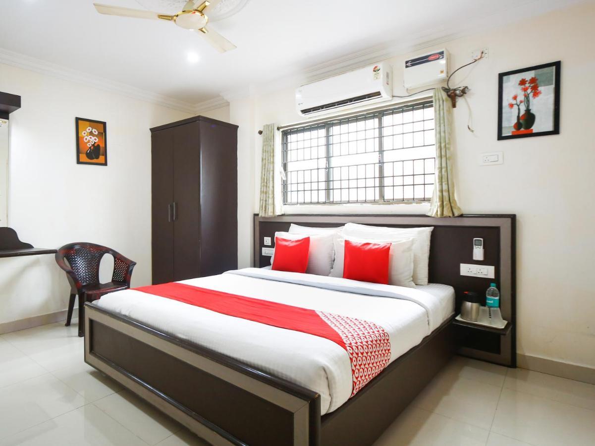 Madrasi Airport Hotel - Saibala Chennai Luaran gambar