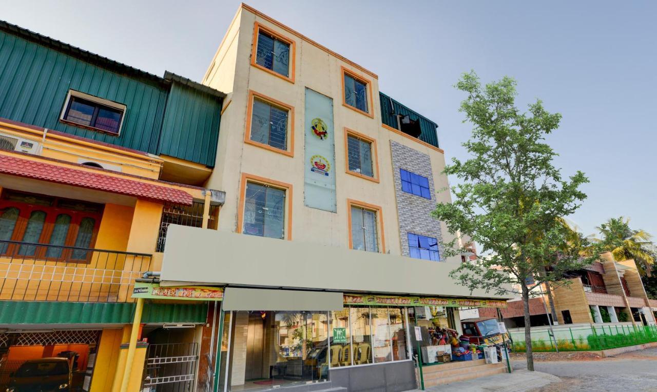 Madrasi Airport Hotel - Saibala Chennai Luaran gambar