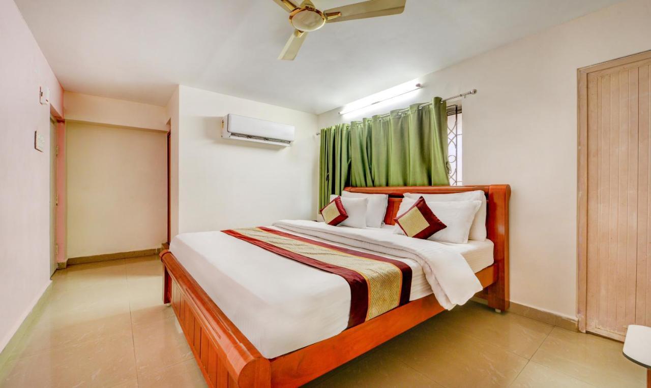 Madrasi Airport Hotel - Saibala Chennai Luaran gambar