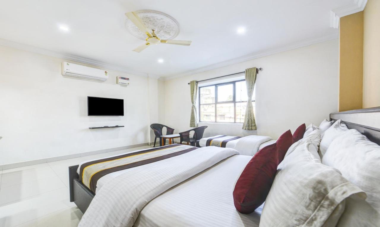 Madrasi Airport Hotel - Saibala Chennai Luaran gambar