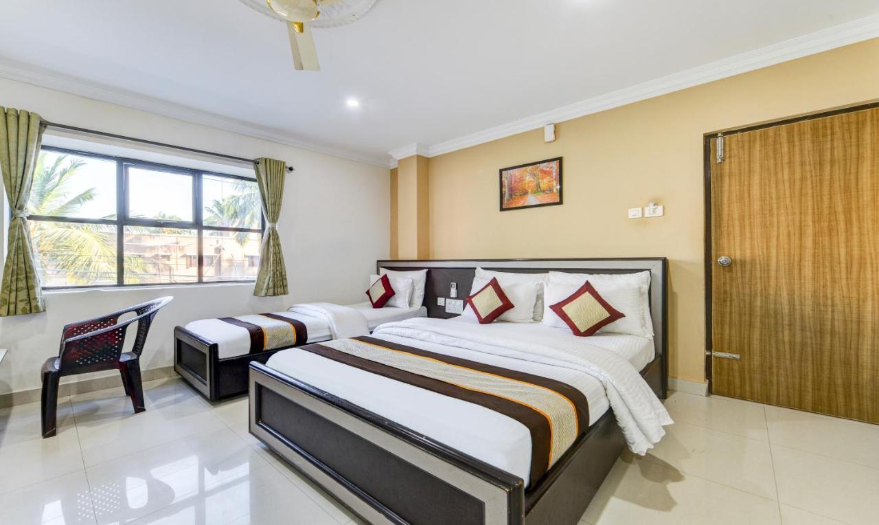 Madrasi Airport Hotel - Saibala Chennai Luaran gambar